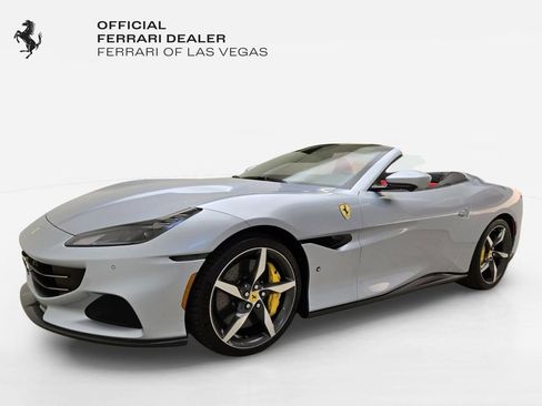 Used 2023 Ferrari Portofino M RWD image 1