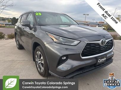 Used 2024 Toyota Highlander XLE