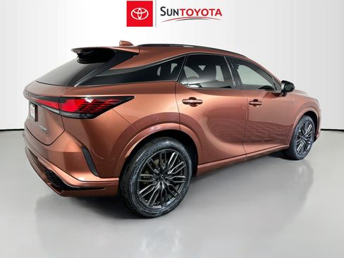 Used 2023 Lexus RX 500h F Sport w/ Accessory Package (K3) AWD/4WD image 4