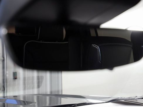 Used 2025 GMC Yukon XL AT4 Ultimate image 34