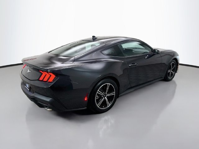 Used 2024 Ford Mustang Coupe RWD image 7