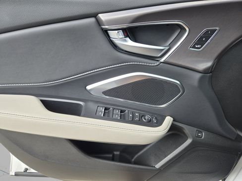 New 2026 Acura RDX SH-AWD image 16