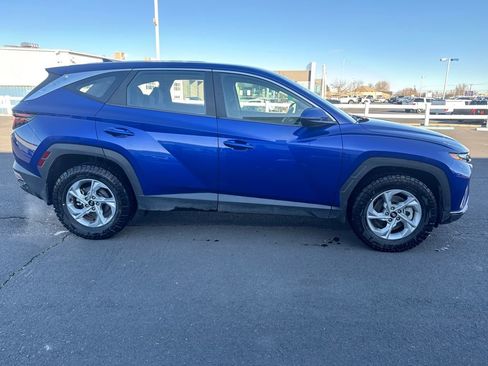 Used 2022 Hyundai Tucson SE w/ Winter Package AWD/4WD image 7
