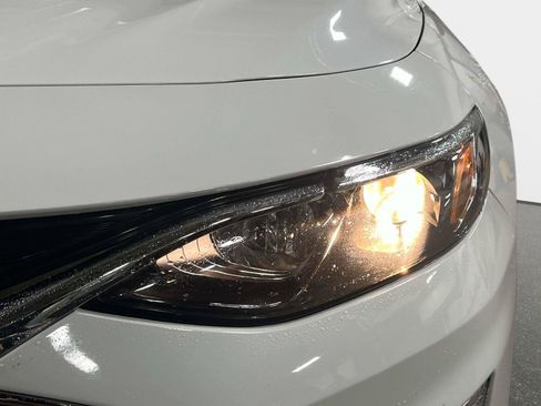 Used 2024 Chevrolet Malibu LT image 10