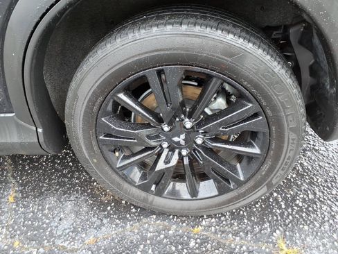 Used 2024 Mitsubishi Eclipse Cross LE AWD/4WD image 10