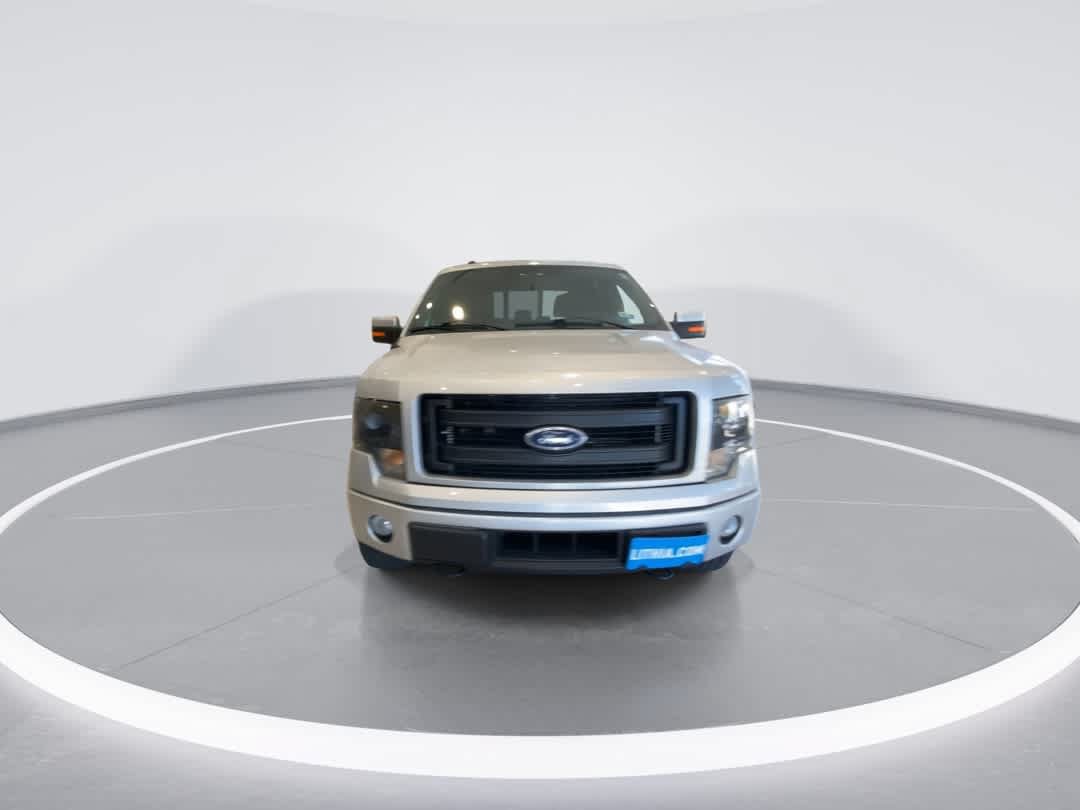 Used 2014 Ford F150 FX4 w/ Equipment Group 402A Luxury AWD/4WD image 3