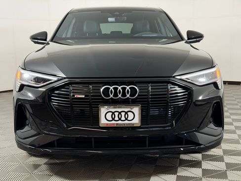 Certified 2023 Audi e-tron Prestige w/ Prestige Package AWD/4WD image 6