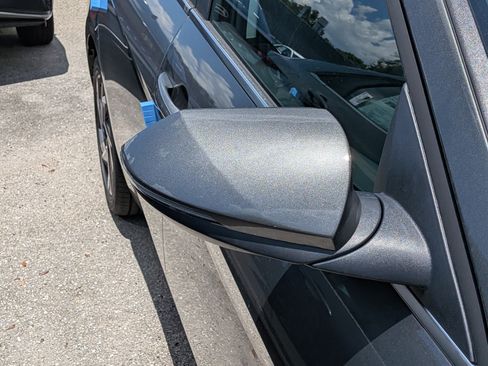 New 2026 Hyundai Elantra Limited FWD image 11