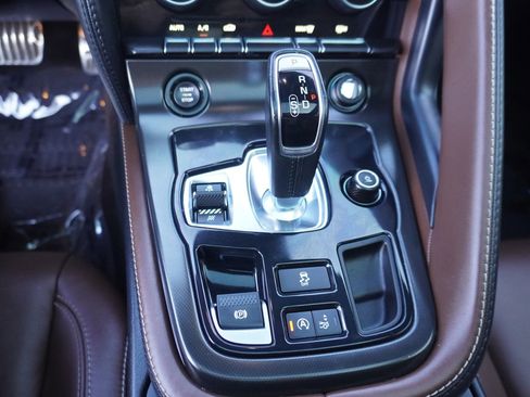 Used 2016 Jaguar F-TYPE Coupe RWD image 19