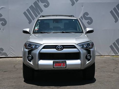 Used 2021 Toyota 4Runner SR5 Premium w/ Moonroof Package AWD/4WD image 2