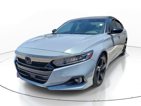 Used 2021 Honda Accord Sport image 3