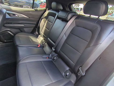 Used 2025 Chevrolet Equinox EV LT w/ Convenience Package FWD image 24