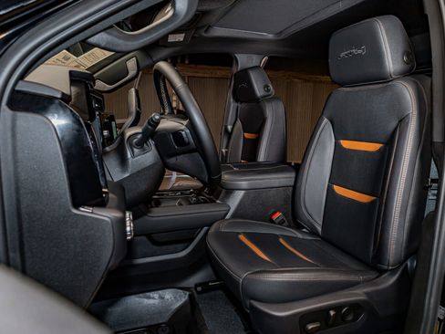 Used 2025 GMC Sierra 2500 AT4 w/ AT4 Premium Plus Package image 21