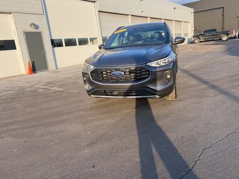 Used 2025 Ford Escape ST-Line Select image 21