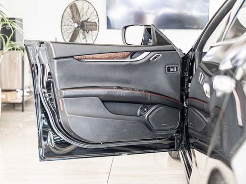 Used 2016 Maserati Ghibli S Q4 image 32