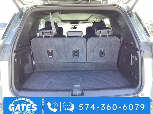Used 2025 Chevrolet Traverse RS w/ LPO, Floor Liner Package AWD/4WD image 11