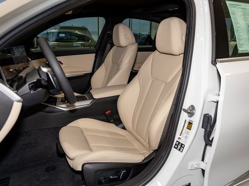 New 2026 BMW 330i xDrive Sedan w/ Convenience Package image 33