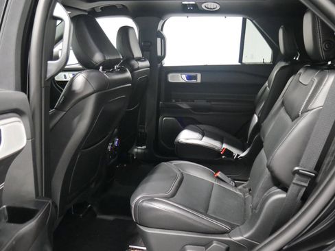 Used 2020 Ford Explorer ST w/ ST Street Pack image 12