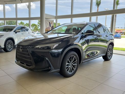 Used 2026 Lexus NX 350 AWD w/ Cold Area Package image 5