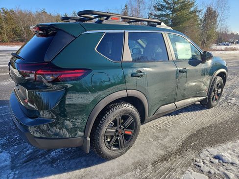 New 2026 Nissan Rogue SV image 7