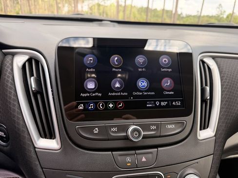 Used 2024 Chevrolet Malibu LT w/ Midnight Edition image 18