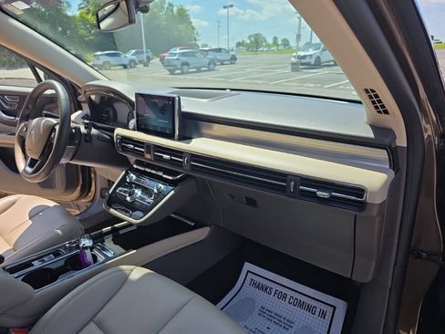 Used 2022 Lincoln Corsair FWD image 28