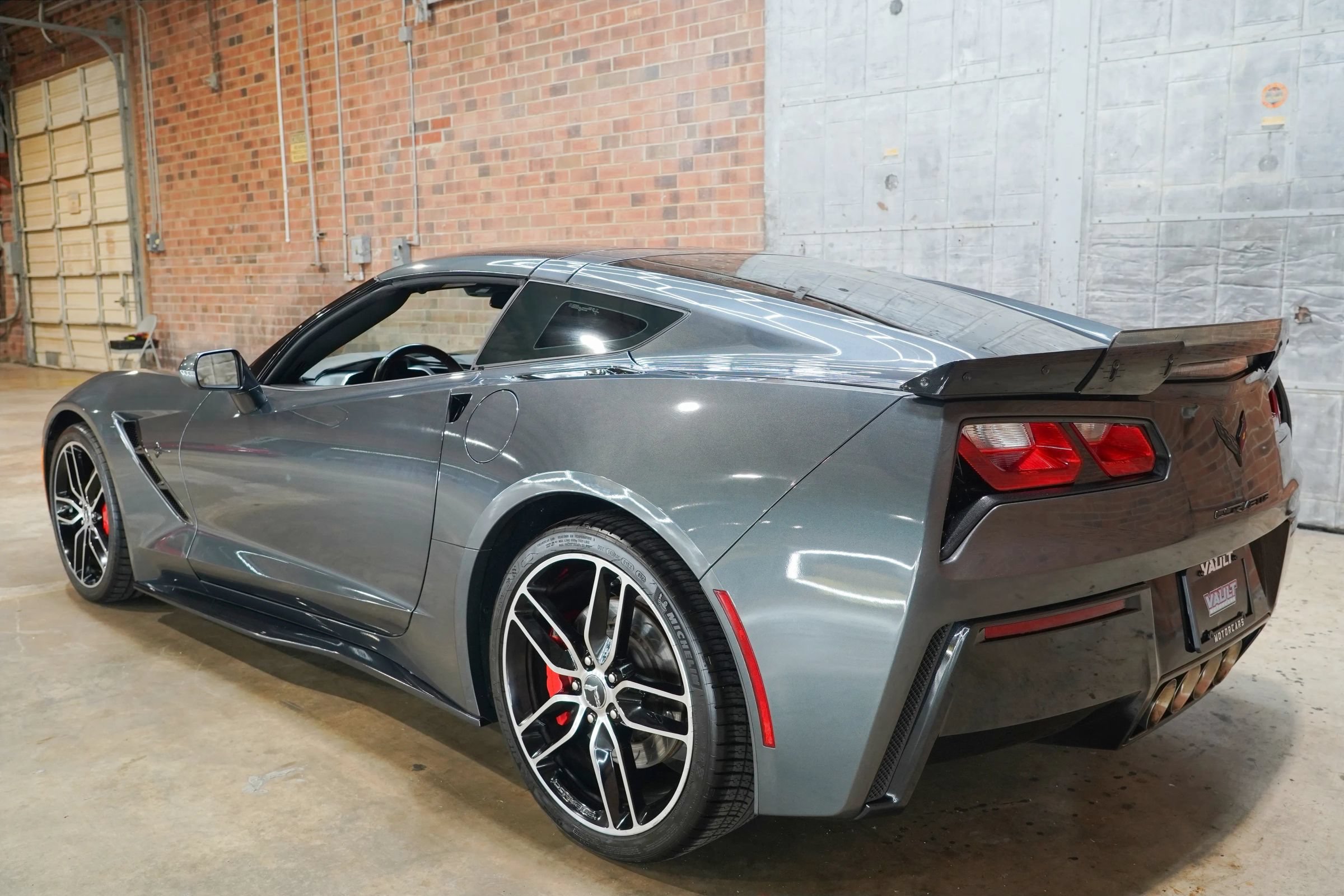 Used 2017 Chevrolet Corvette Stingray Coupe RWD image 17