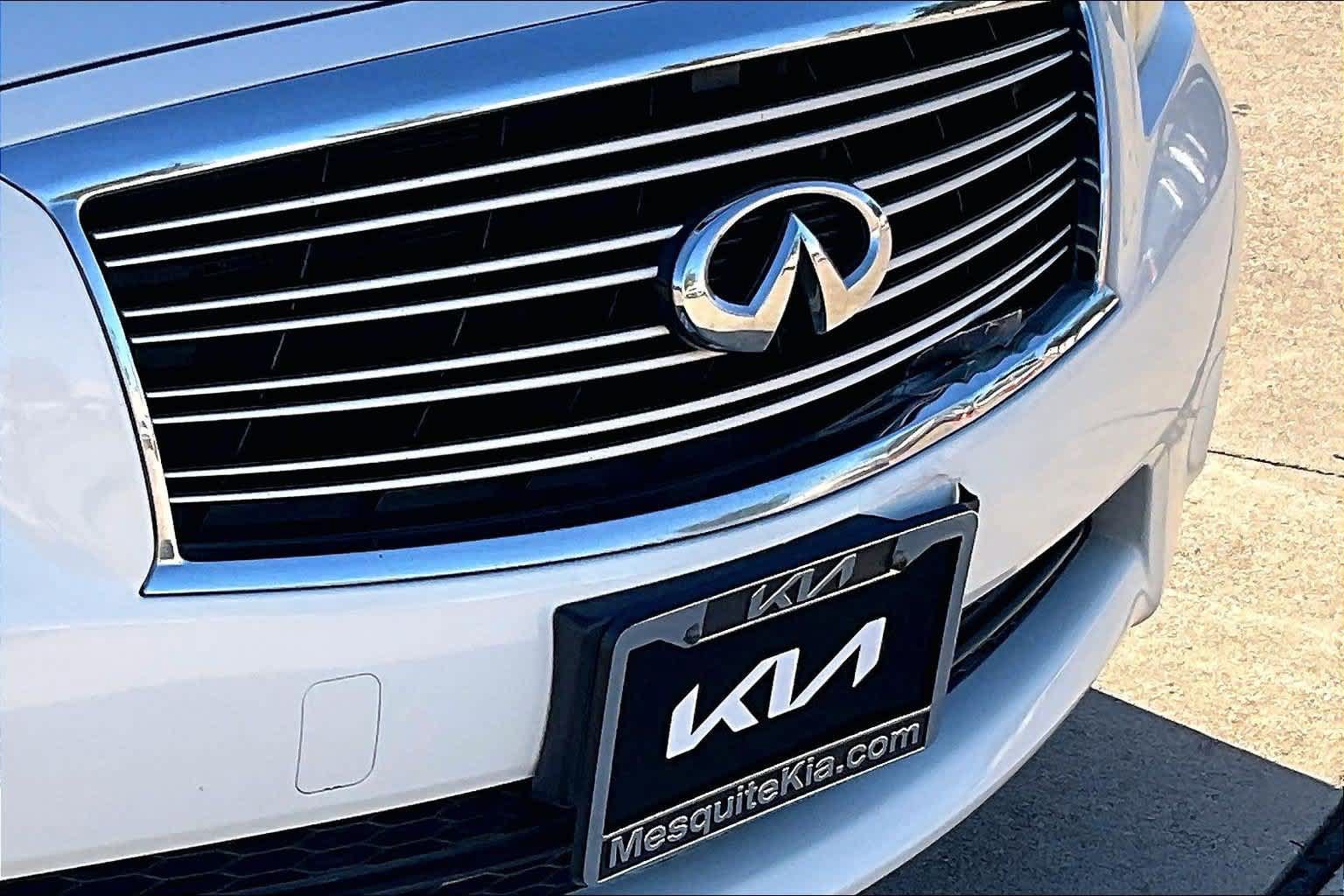 Used 2012 INFINITI M37 w/ Premium Pkg RWD image 32