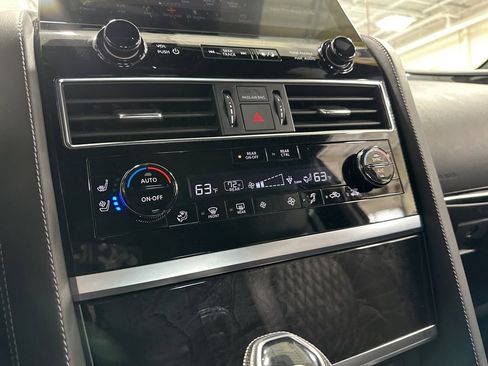 Certified 2023 INFINITI QX80 Sensory w/ Cargo Package AWD/4WD image 61