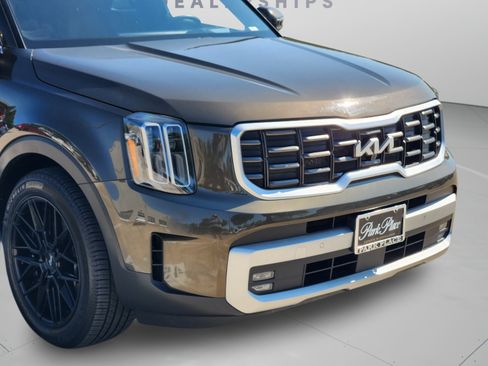 Used 2023 Kia Telluride SX Prestige AWD/4WD image 11