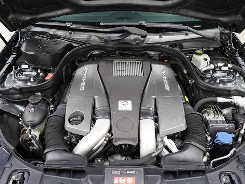 Used 2012 Mercedes-Benz CLS 63 AMG image 27