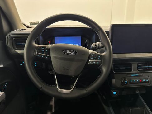 Used 2025 Ford Maverick Lobo AWD/4WD image 4