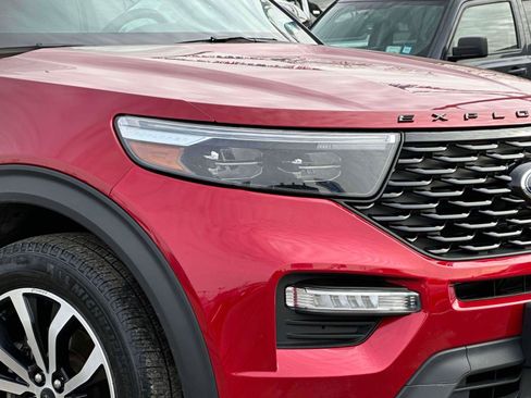 Used 2022 Ford Explorer ST-Line w/ Class IV Trailer Tow Package image 7
