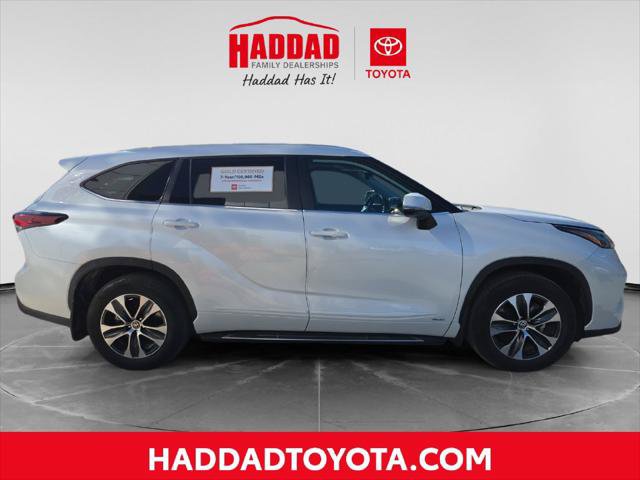 Certified 2026 Toyota Highlander XLE AWD/4WD image 7