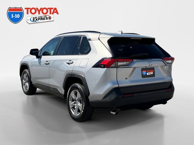 Certified 2025 Toyota RAV4 XLE FWD image 3