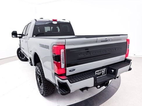 Used 2025 Ford F350 Platinum w/ Tremor Off-Road Package image 10