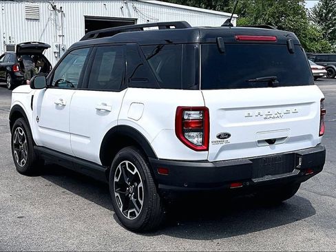 Used 2022 Ford Bronco Sport Outer Banks w/ Tech Package AWD/4WD image 3