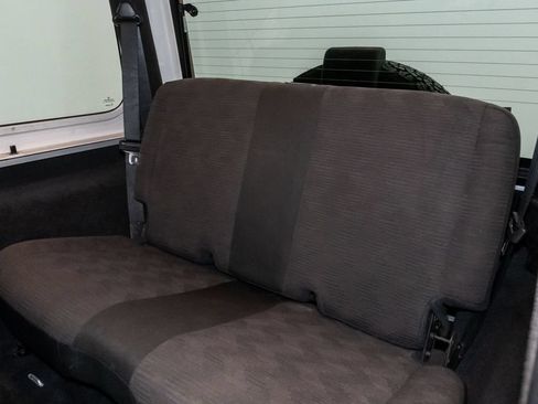 Used 2005 Jeep Wrangler Sport AWD/4WD image 22