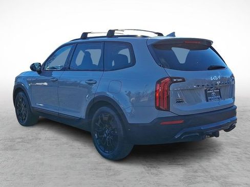 Used 2022 Kia Telluride EX w/ EX Premium Package image 4
