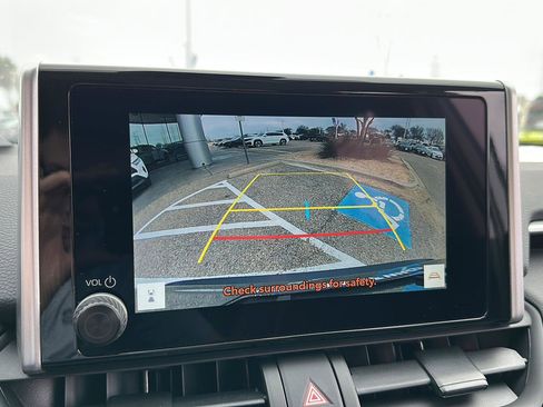 Certified 2025 Toyota RAV4 LE image 32