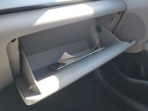 Used 2017 Hyundai Elantra SE image 29