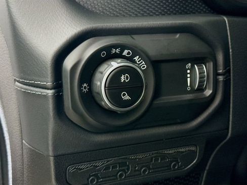 New 2026 Jeep Gladiator Mojave AWD/4WD image 10