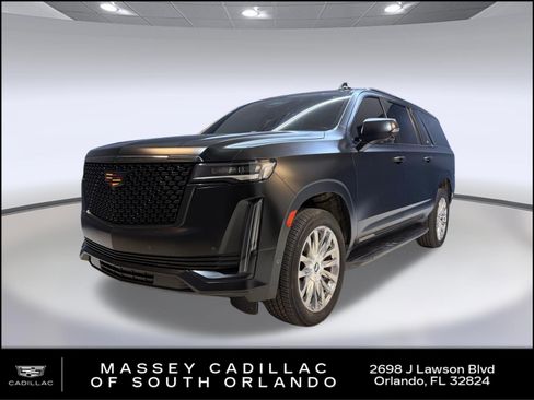 Used 2022 Cadillac Escalade ESV Premium Luxury RWD image 1