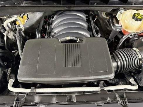 Used 2021 GMC Yukon SLT RWD image 39