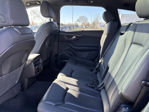 Used 2023 Audi Q7 3.0T Premium Plus w/ Premium Plus Package image 34