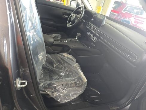 Used 2026 Honda HR-V EX-L image 14