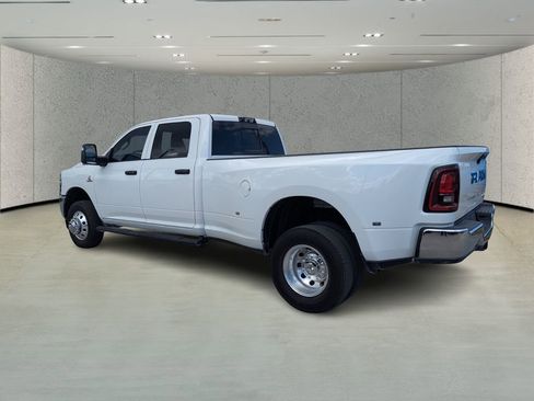 Used 2025 RAM 3500 Tradesman image 5