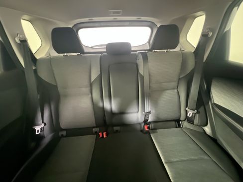 Used 2023 Nissan Rogue SV FWD image 32