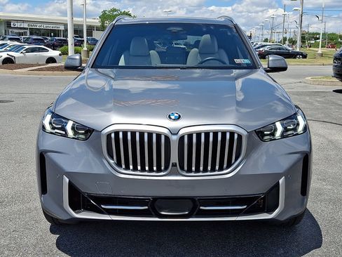 Used 2024 BMW X5 xDrive40i w/ Premium Package AWD/4WD image 2