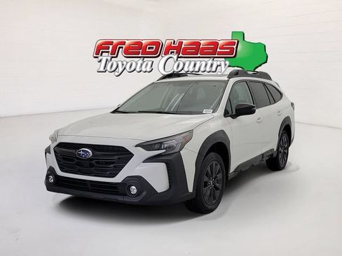 Used 2025 Subaru Outback Onyx Edition AWD/4WD image 1